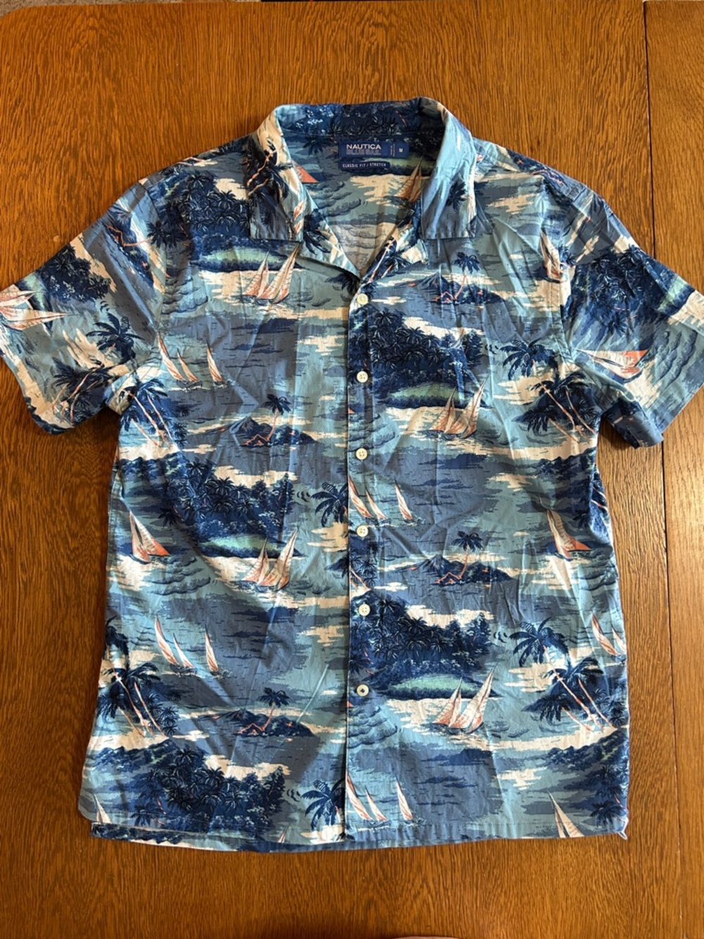 Nautica Blue and White Sailboat Print Short Sleeve Button-Down Shirt